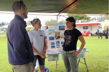 Katie Nalesere (center) presenting EOR information at this weekend's disaster preparedness event - Photo: J. Souza (HIHWNMS)
